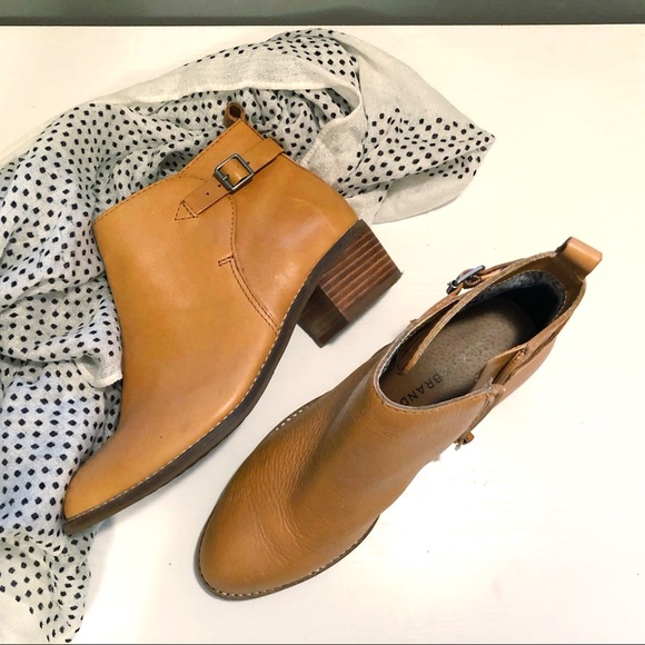 🍂 Brown leather bootie with buckle - Picture 3 of 3